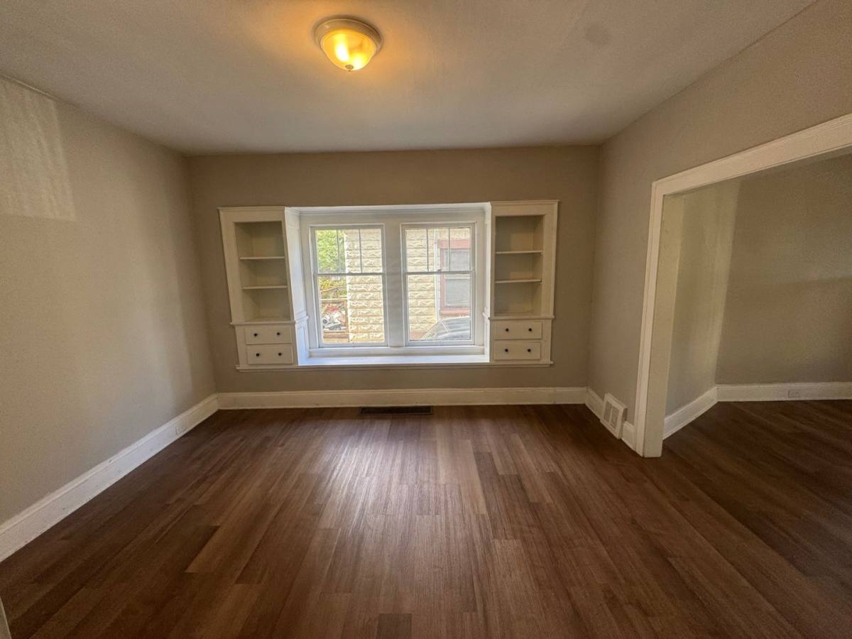 Apartment for rent at 14200 Scioto Ave, Cleveland, OH 44112