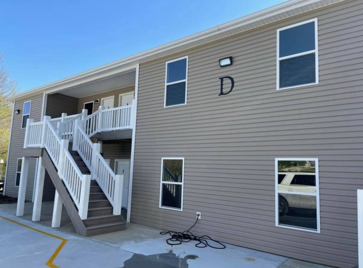 Apartment for rent at 802 Crown St, Marble Hill, MO 63764