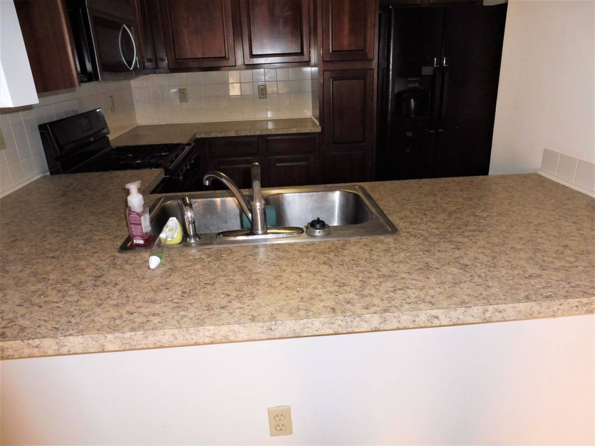 Townhouse for rent at 504 Ashley Oaks Pvt Dr, Kingsport, TN 37663