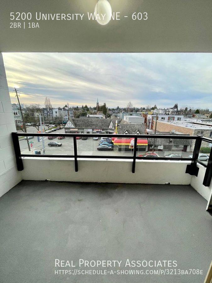 Apartment for rent at 5200 University Way NE #603, Seattle, WA 98105