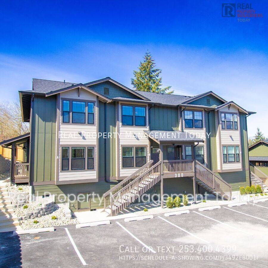 Townhouse for rent at 300 Larson St W #C, Eatonville, WA 98328