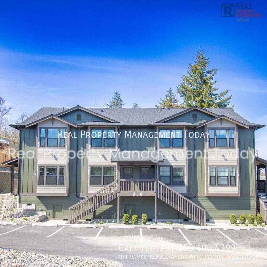 Townhouse for rent at 300 Larson St W #C, Eatonville, WA 98328