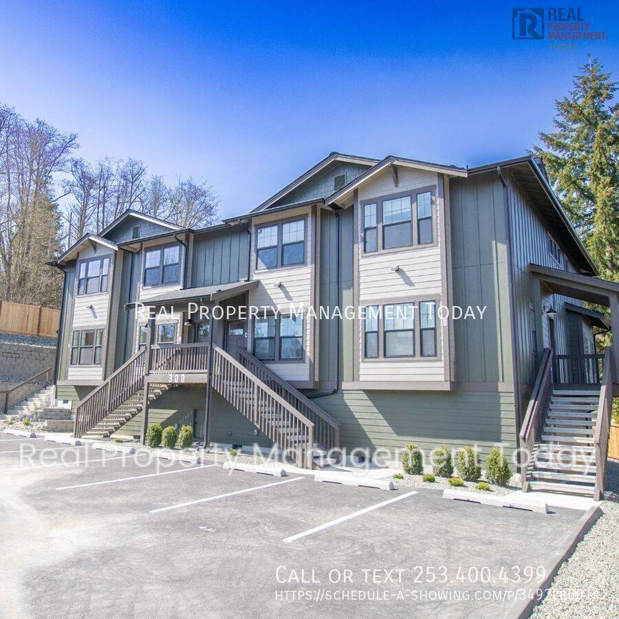 Townhouse for rent at 300 Larson St W #C, Eatonville, WA 98328