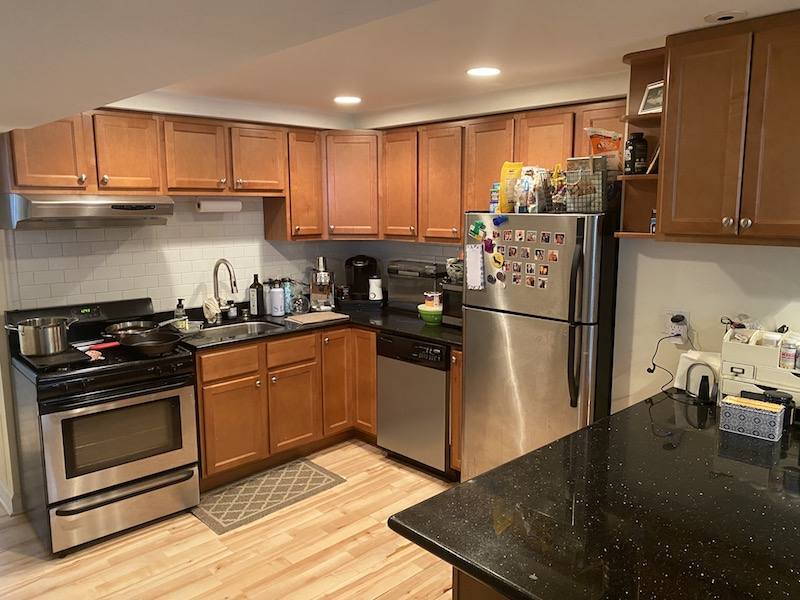 Apartment for rent at 1032 W Oakdale #G, Chicago, IL 60657