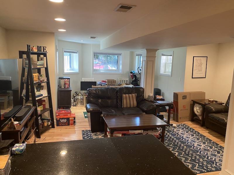 Apartment for rent at 1032 W Oakdale #G, Chicago, IL 60657