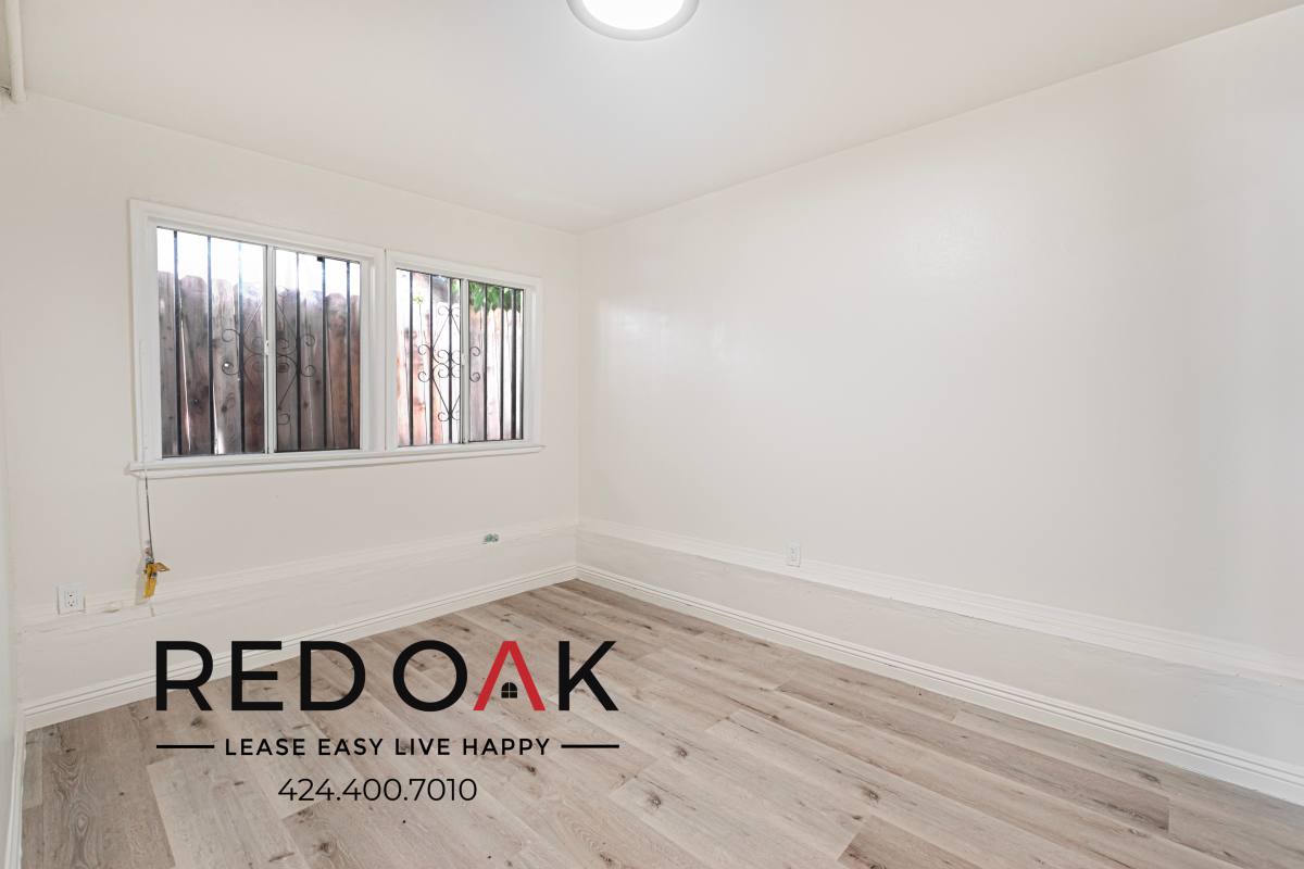 Condo for rent at 1915 Santa Ynez St #1915 7 8, Los Angeles, CA 90026