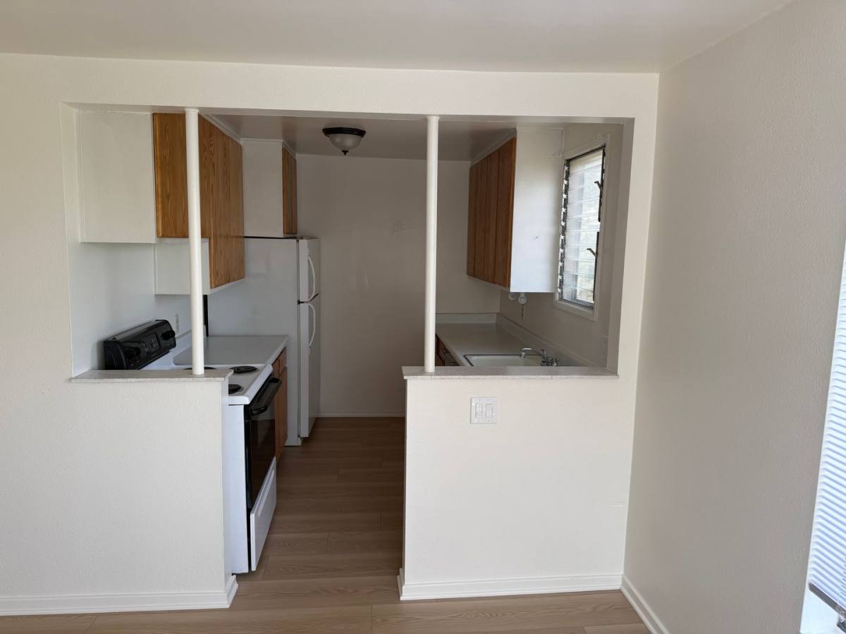 Apartment for rent at 2564 Corralitas Dr, Los Angeles, CA 90039