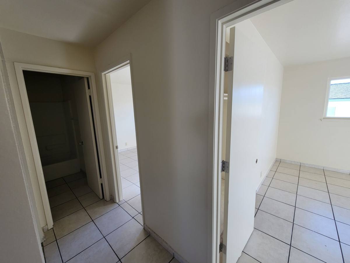 Apartment for rent at 1134 Parkside St, Salinas, CA 93906