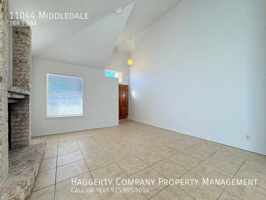 House for rent at 11044 Middledale, El Paso, TX 79934