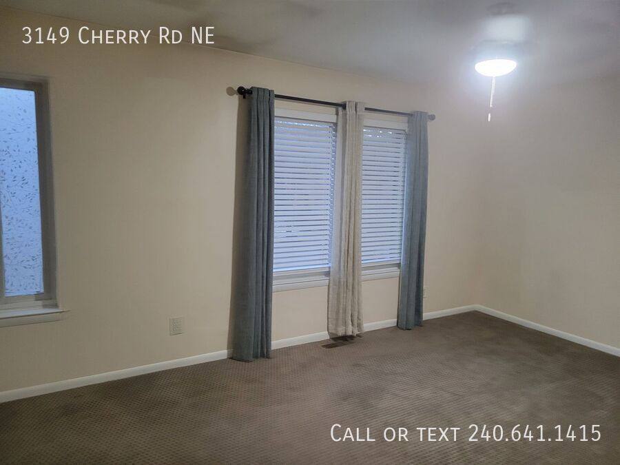 Townhouse for rent at 3149 Cherry Rd NE, Washington, DC 20018
