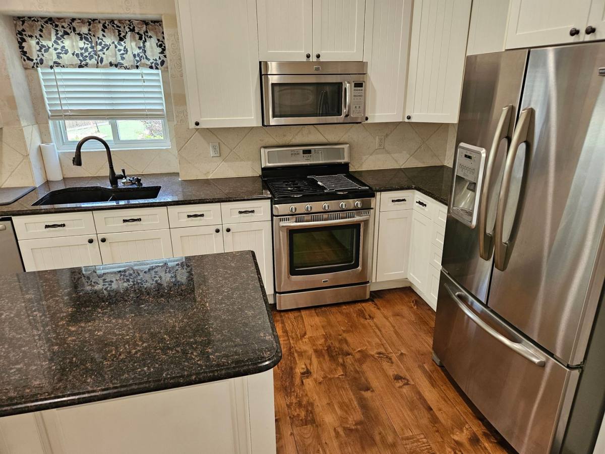 House for rent at 6686 Solana Dr, Castle Rock, CO 80108