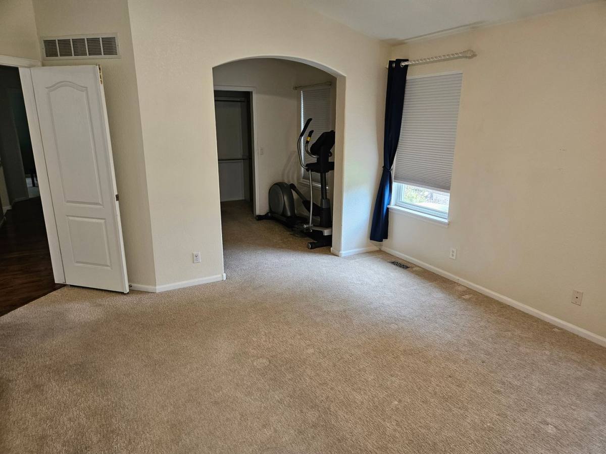 House for rent at 6686 Solana Dr, Castle Rock, CO 80108
