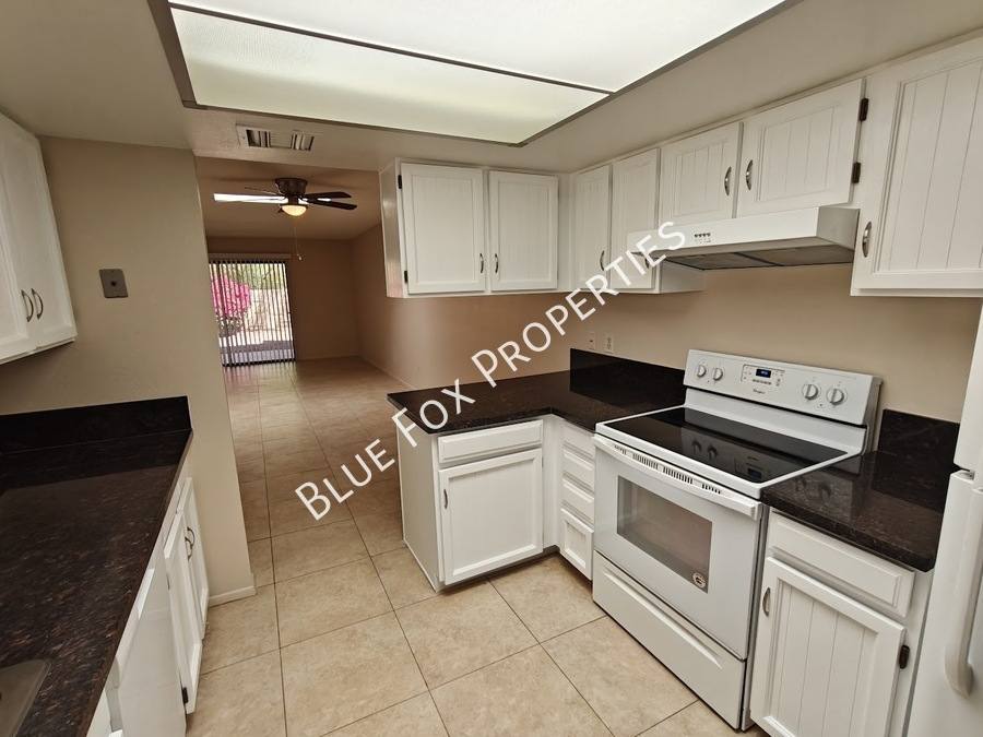 Townhouse for rent at 8305 N Midnight Way, Tucson, AZ 85741