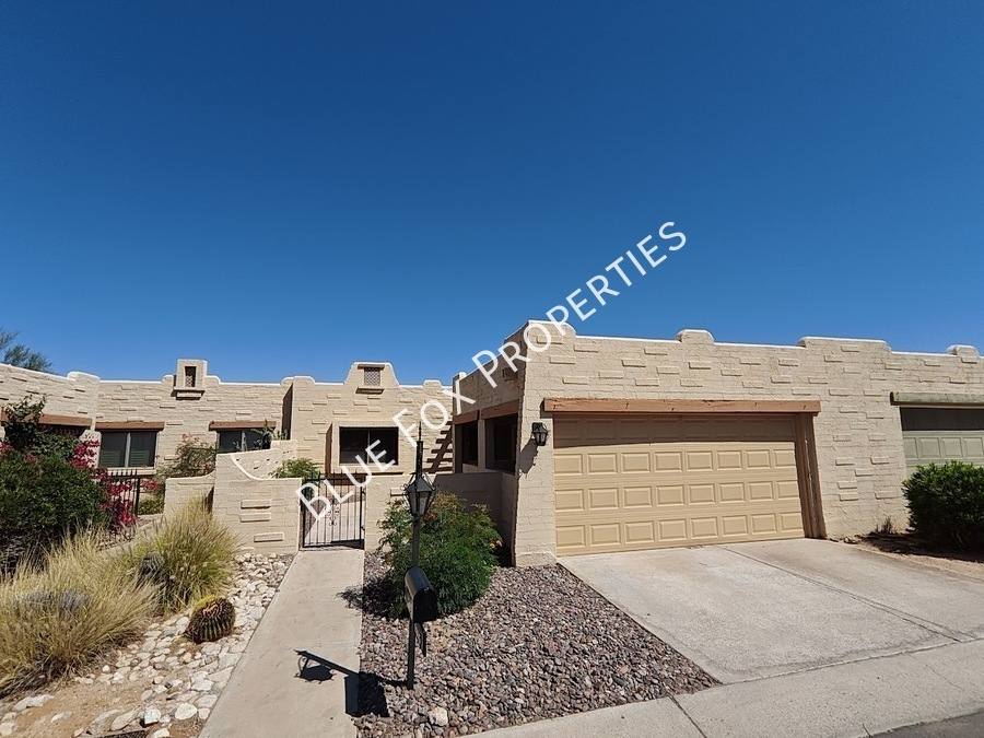 Townhouse for rent at 8305 N Midnight Way, Tucson, AZ 85741