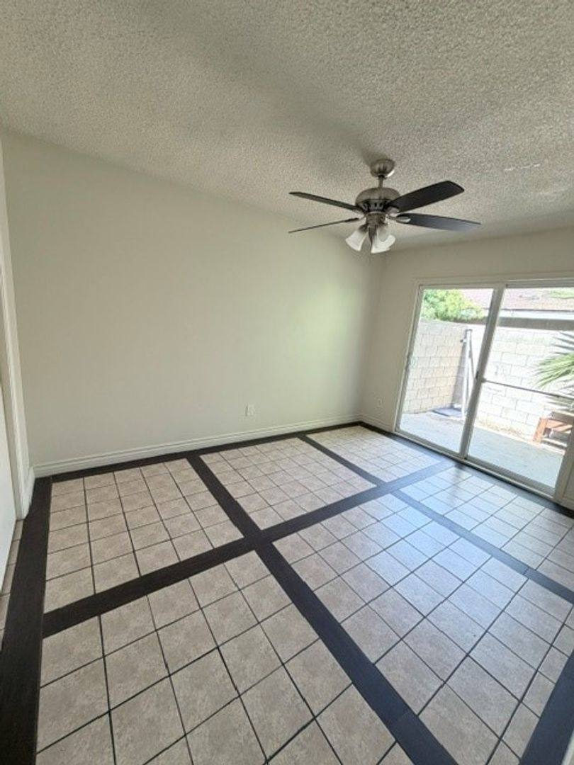 Apartment for rent at 1901 Buena Vista St, Bakersfield, CA 93304