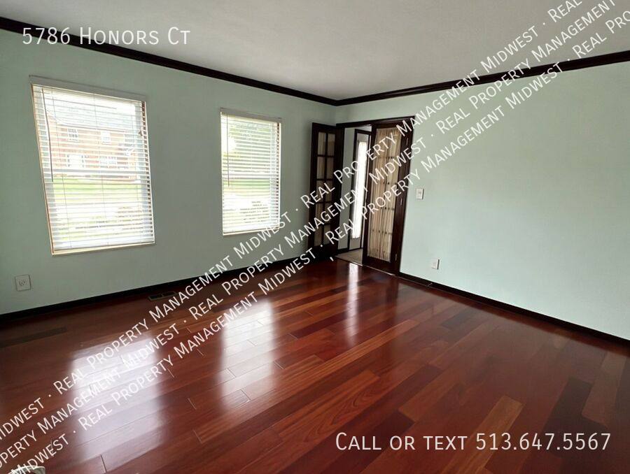 House for rent at 5786 Honors Court, Westerville, OH 43082