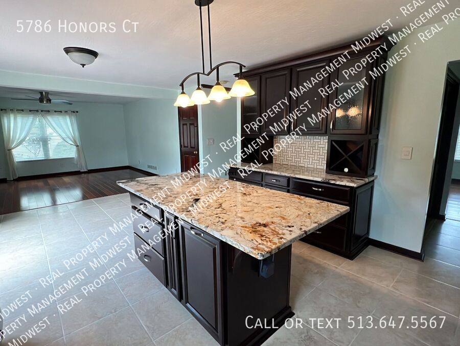 House for rent at 5786 Honors Court, Westerville, OH 43082
