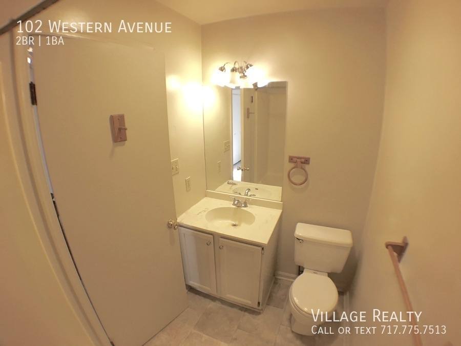 Townhouse for rent at 102 Western Ave, Red Lion, PA 17356