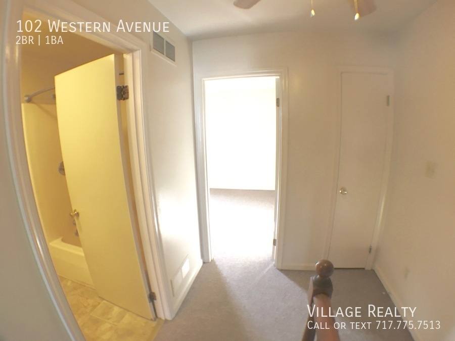 Townhouse for rent at 102 Western Ave, Red Lion, PA 17356