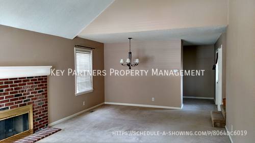 House for rent at 8602 W 109th Terrace, Overland Park, KS 66210