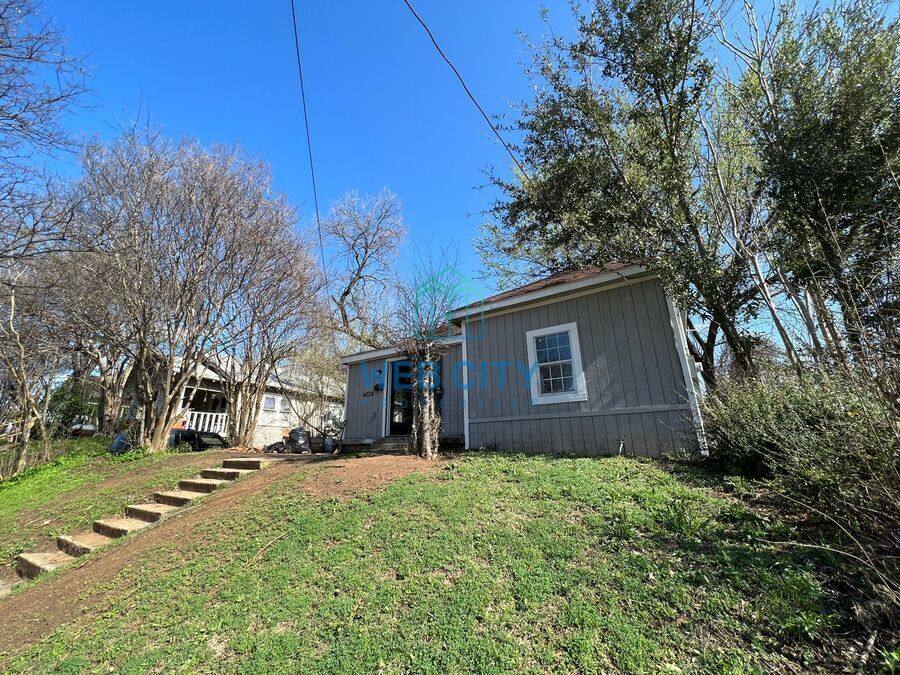 House for rent at 4024 Myrtle St, Dallas, TX 75215