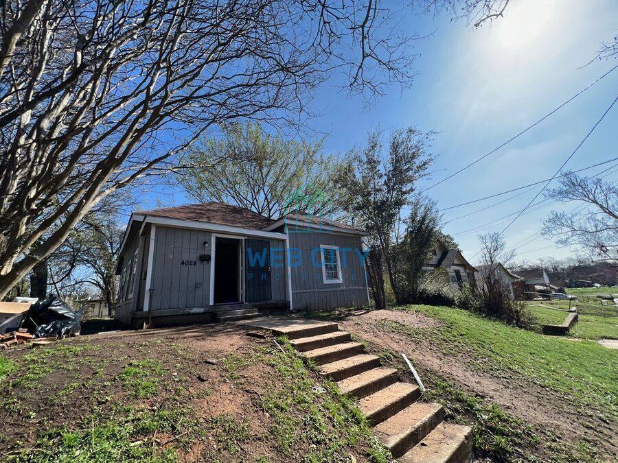 House for rent at 4024 Myrtle St, Dallas, TX 75215