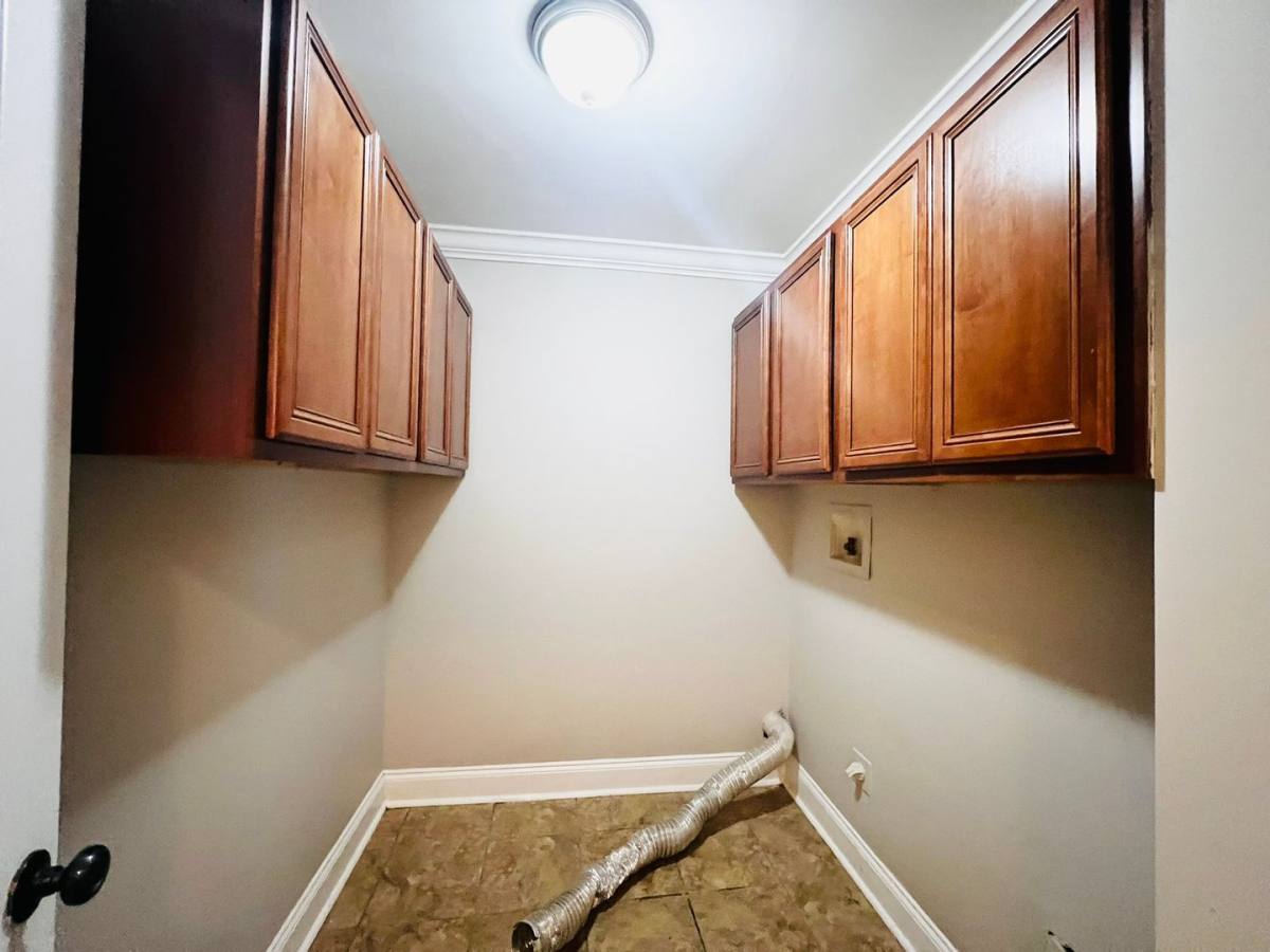 House for rent at 204 King Arthurs Way, Youngsville, LA 70592