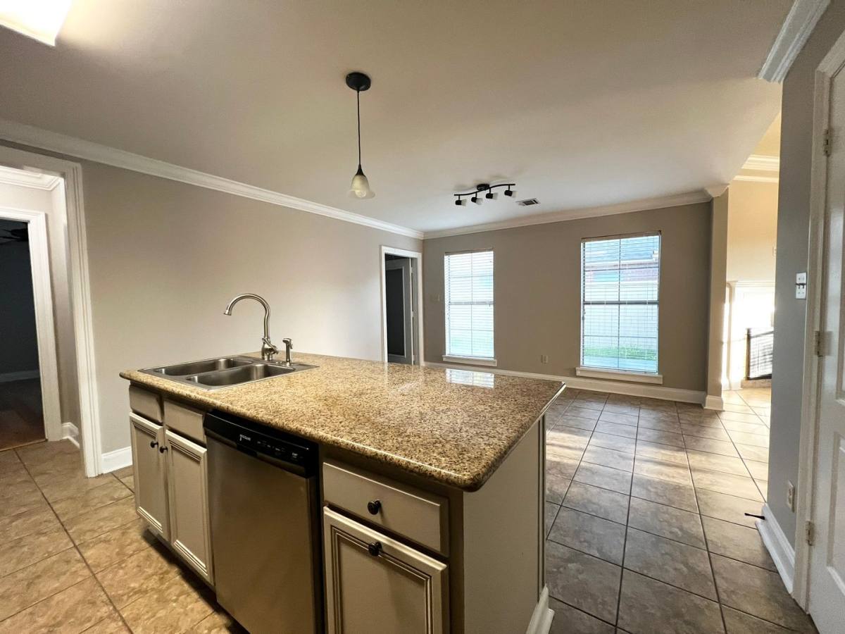 House for rent at 204 King Arthurs Way, Youngsville, LA 70592