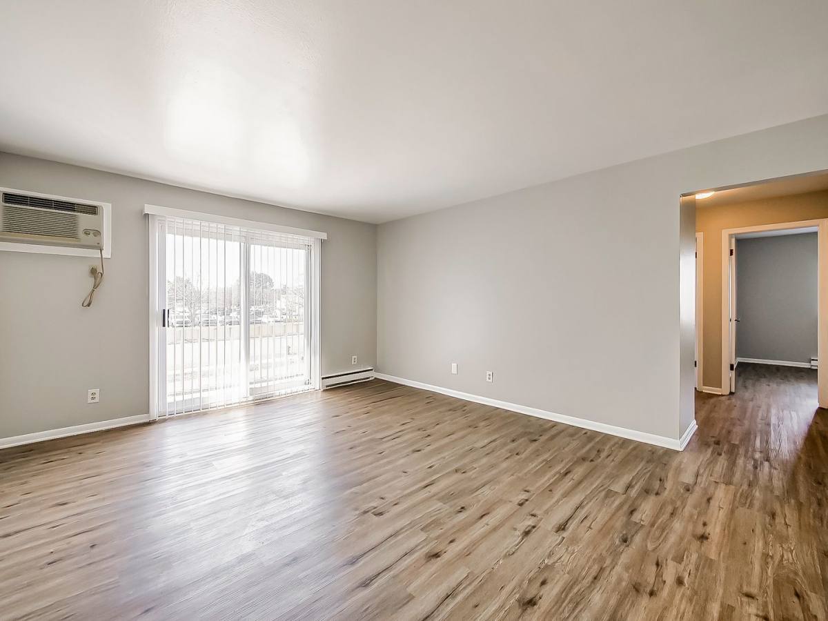 Apartment for rent at 825 S Grand Ave, Fowlerville, MI 48836