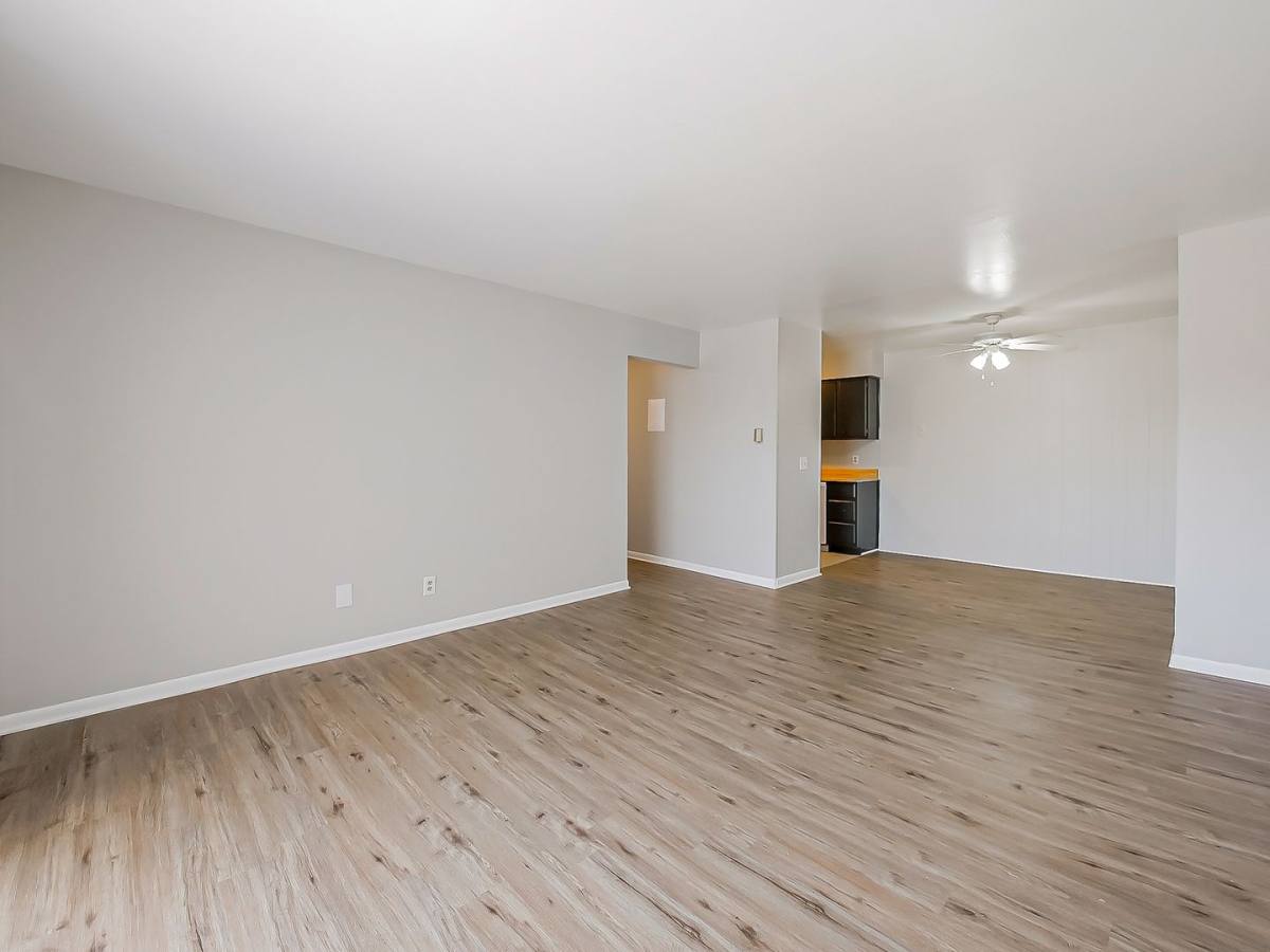 Apartment for rent at 825 S Grand Ave, Fowlerville, MI 48836