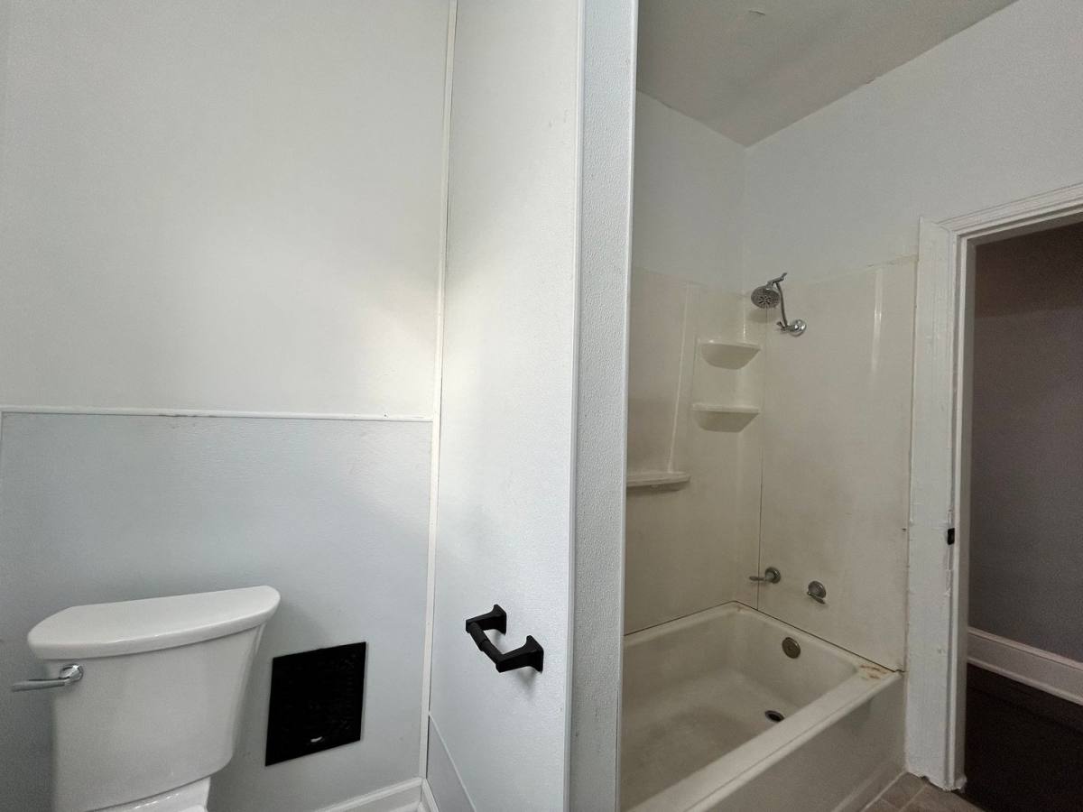 Apartment for rent at 720 Chestnut St, York, PA 17403