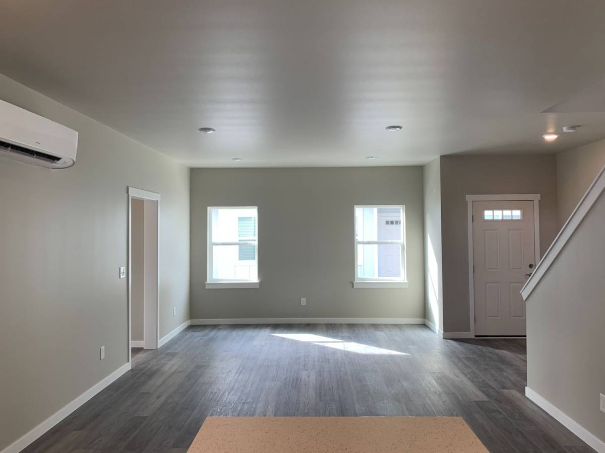 644 E St, Blaine, WA 98230 - Apartment for Rent - Image 7