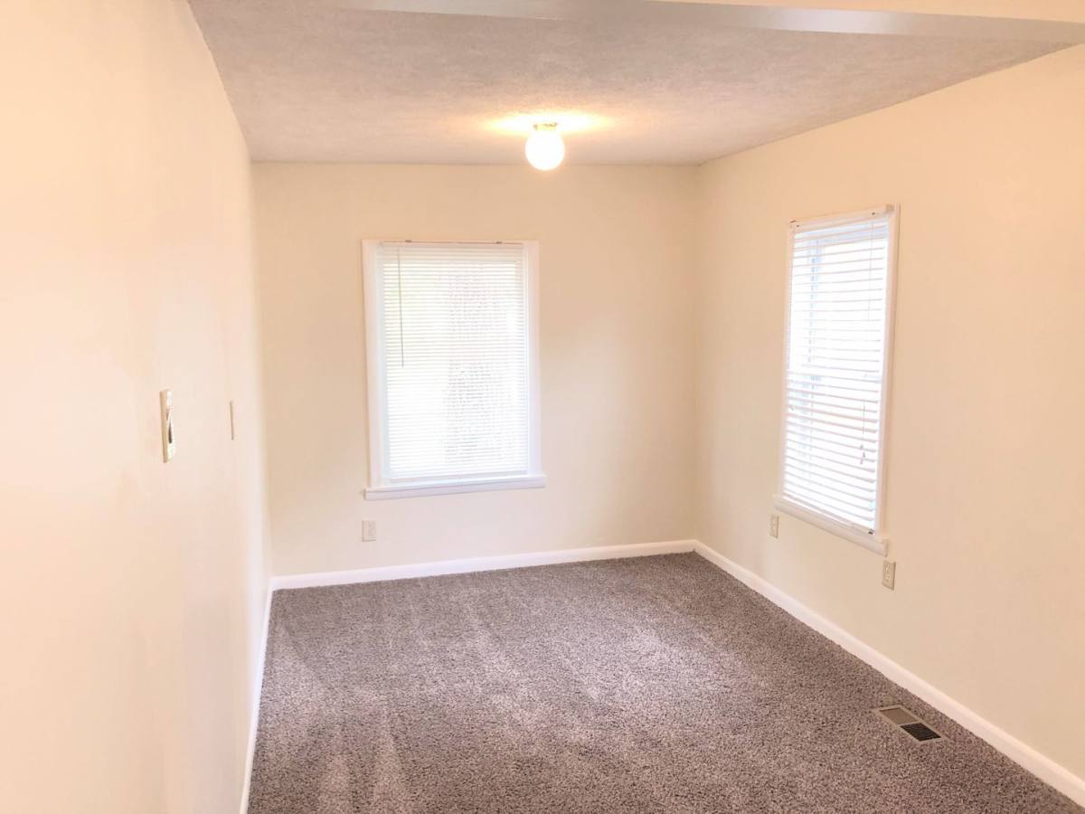 House for rent at 528 N Grandview St, Hutchinson, KS 67501