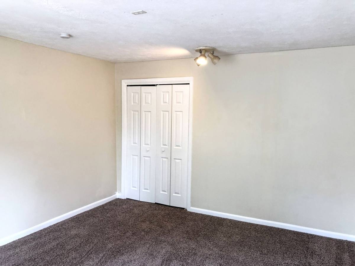 House for rent at 528 N Grandview St, Hutchinson, KS 67501
