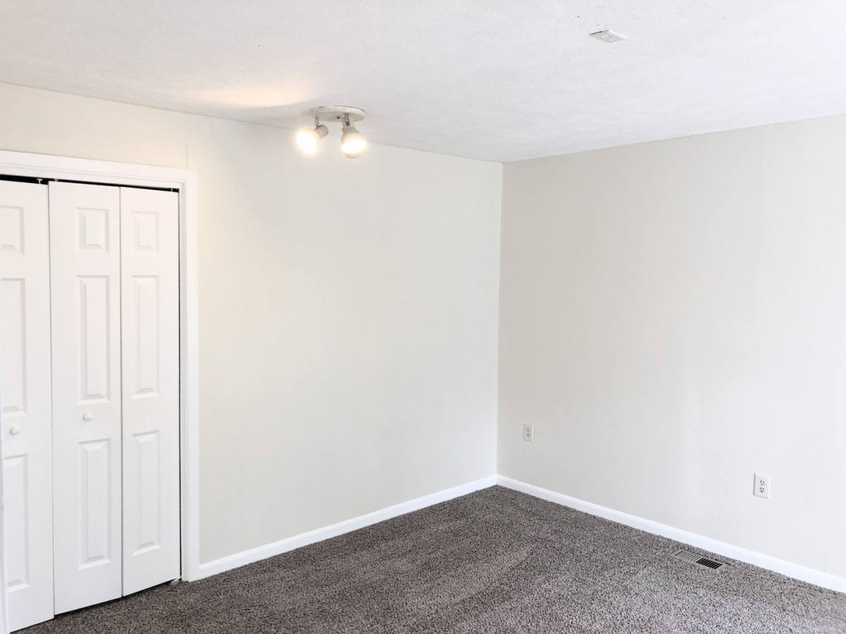 House for rent at 528 N Grandview St, Hutchinson, KS 67501