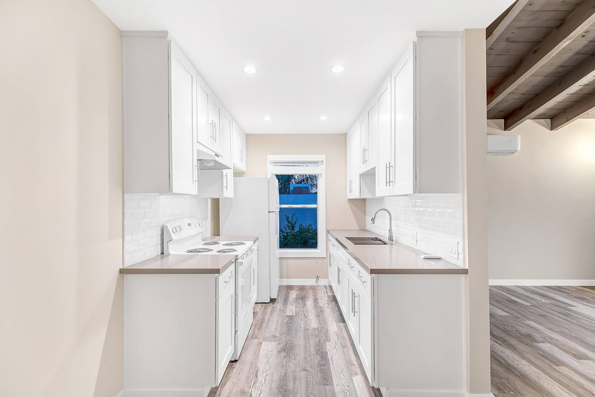 Apartment for rent at 3831 Beethoven St #2, Los Angeles, CA 90066