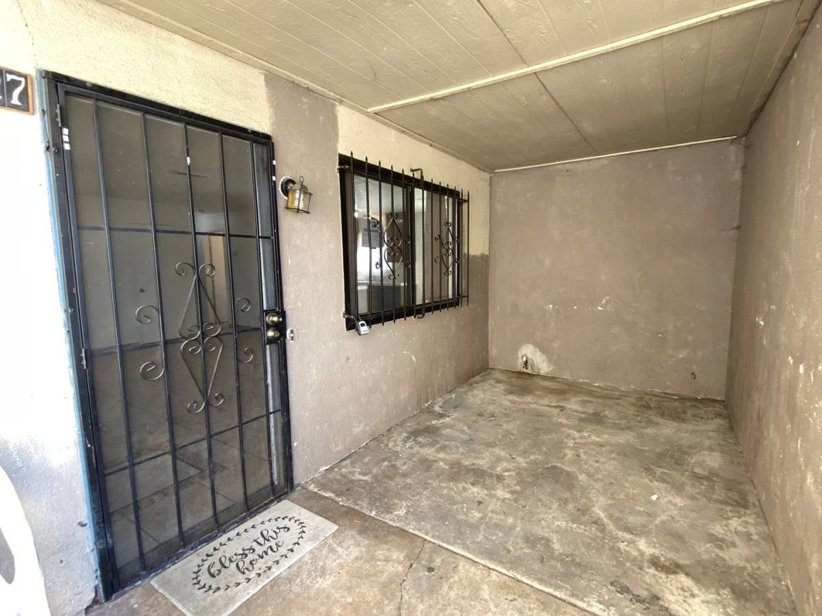 Apartment for rent at 827 Dundee Way, Stockton, CA 95210