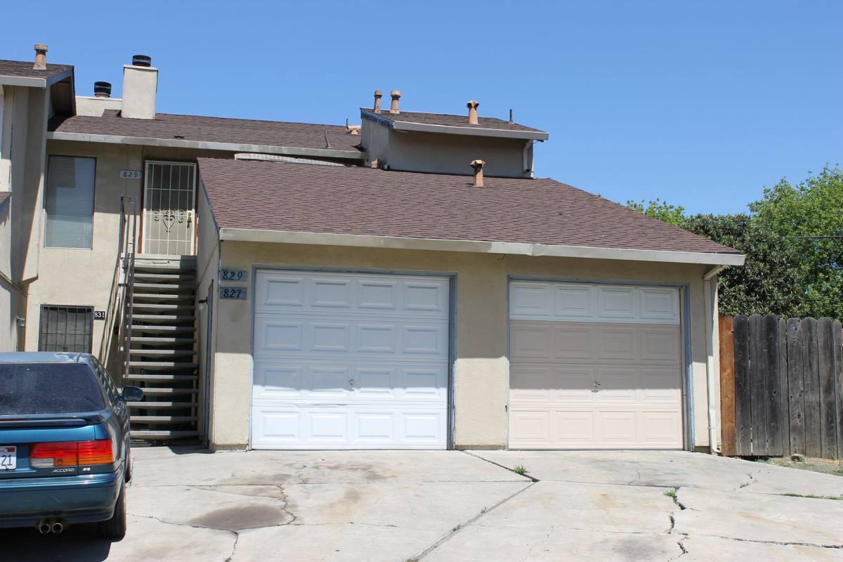 Apartment for rent at 827 Dundee Way, Stockton, CA 95210