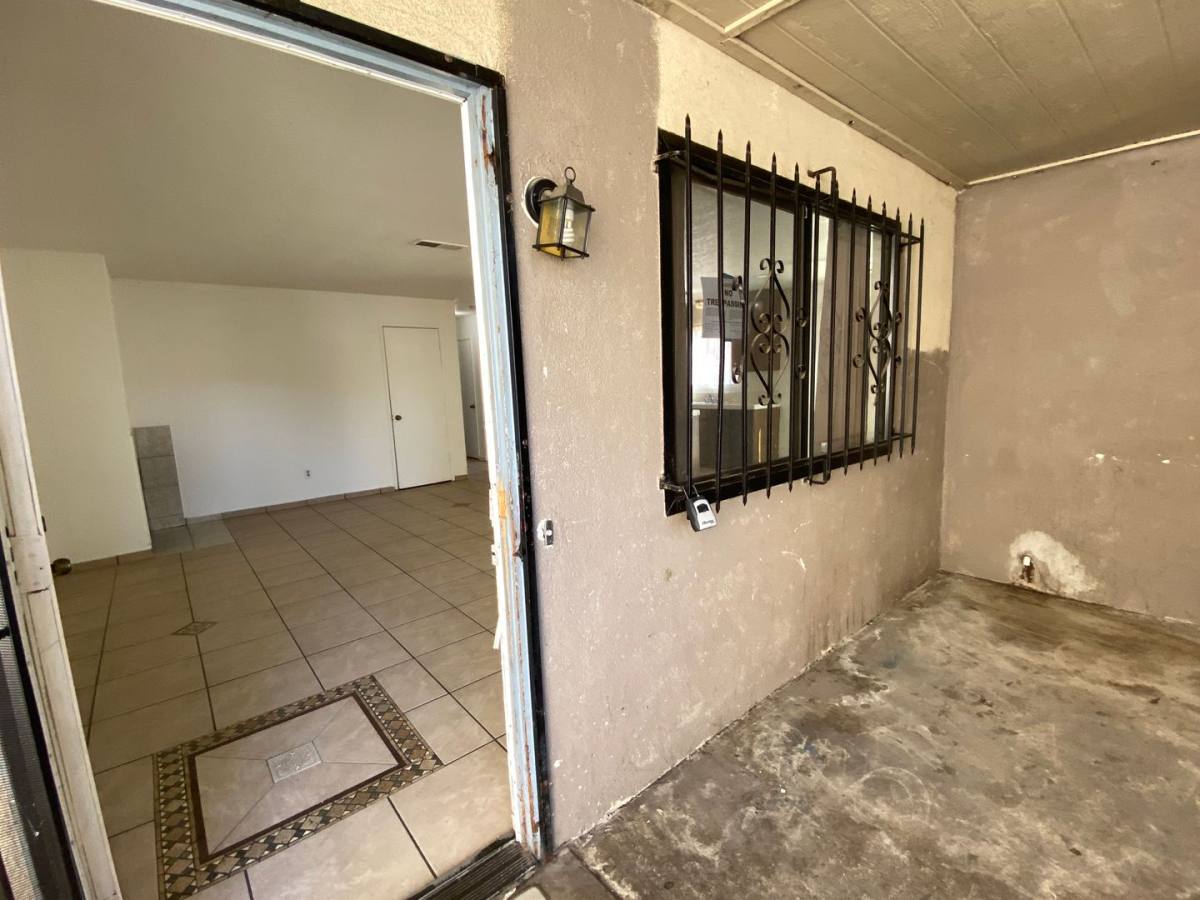 Apartment for rent at 827 Dundee Way, Stockton, CA 95210