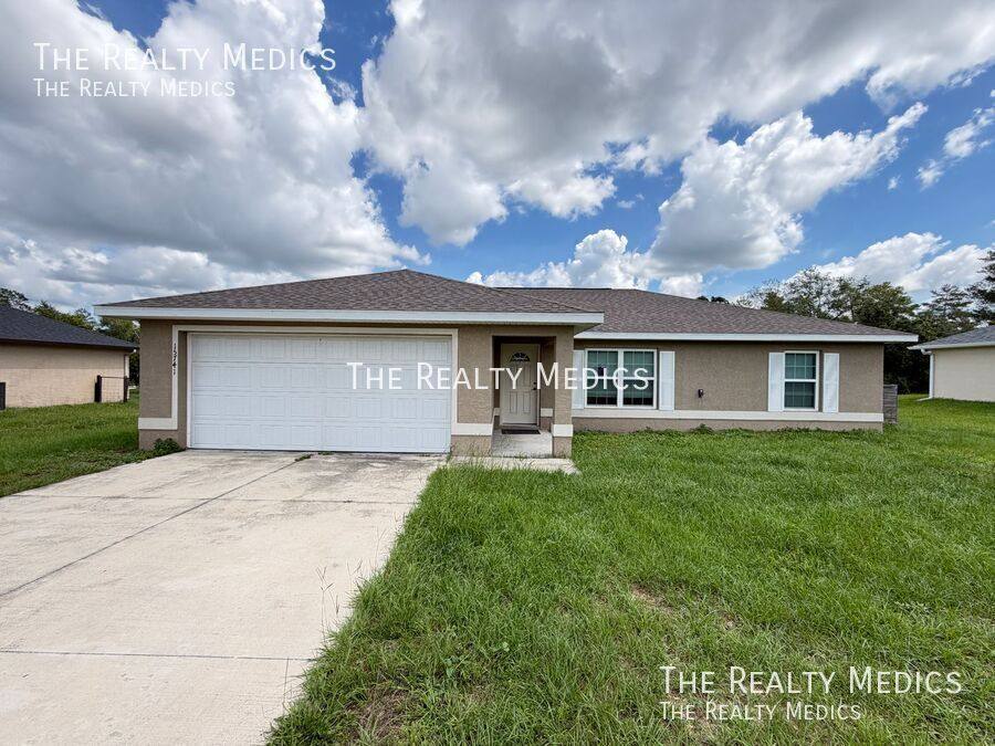 House for rent at 15741 SW 23rd Ave Rd, Ocala, FL 34473