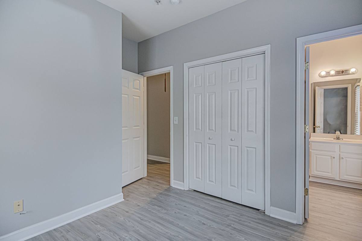 Townhouse for rent at 1553 Pecan Ave, Charlotte, NC 28205