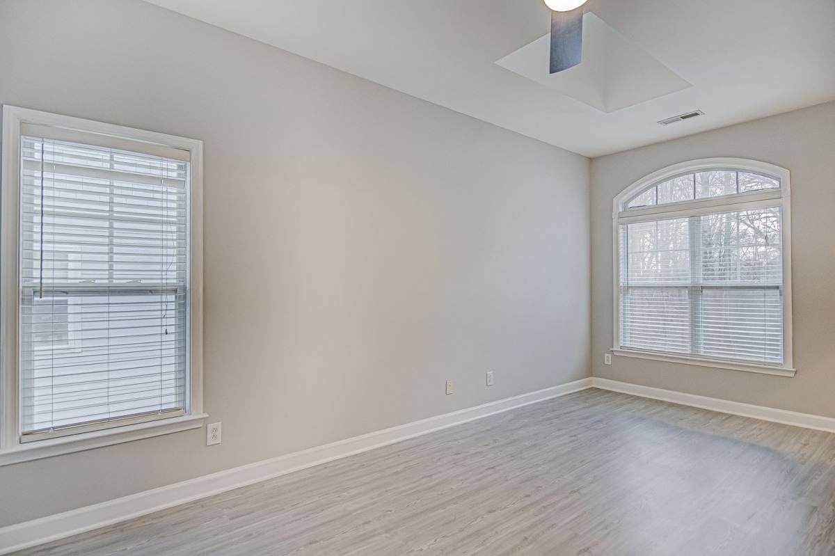 Townhouse for rent at 1553 Pecan Ave, Charlotte, NC 28205