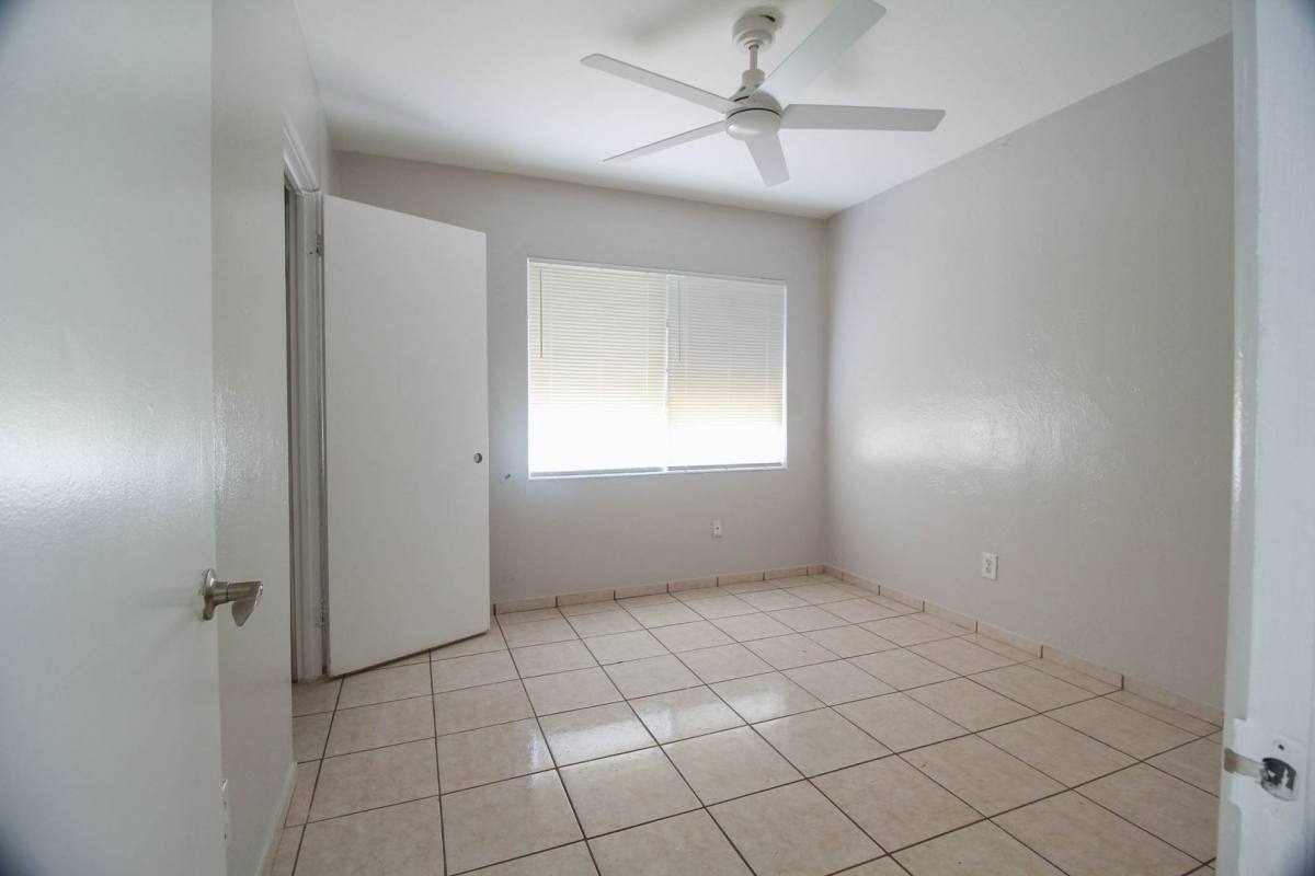 House for rent at 15 N Oxalis Dr, Orlando, FL 32807