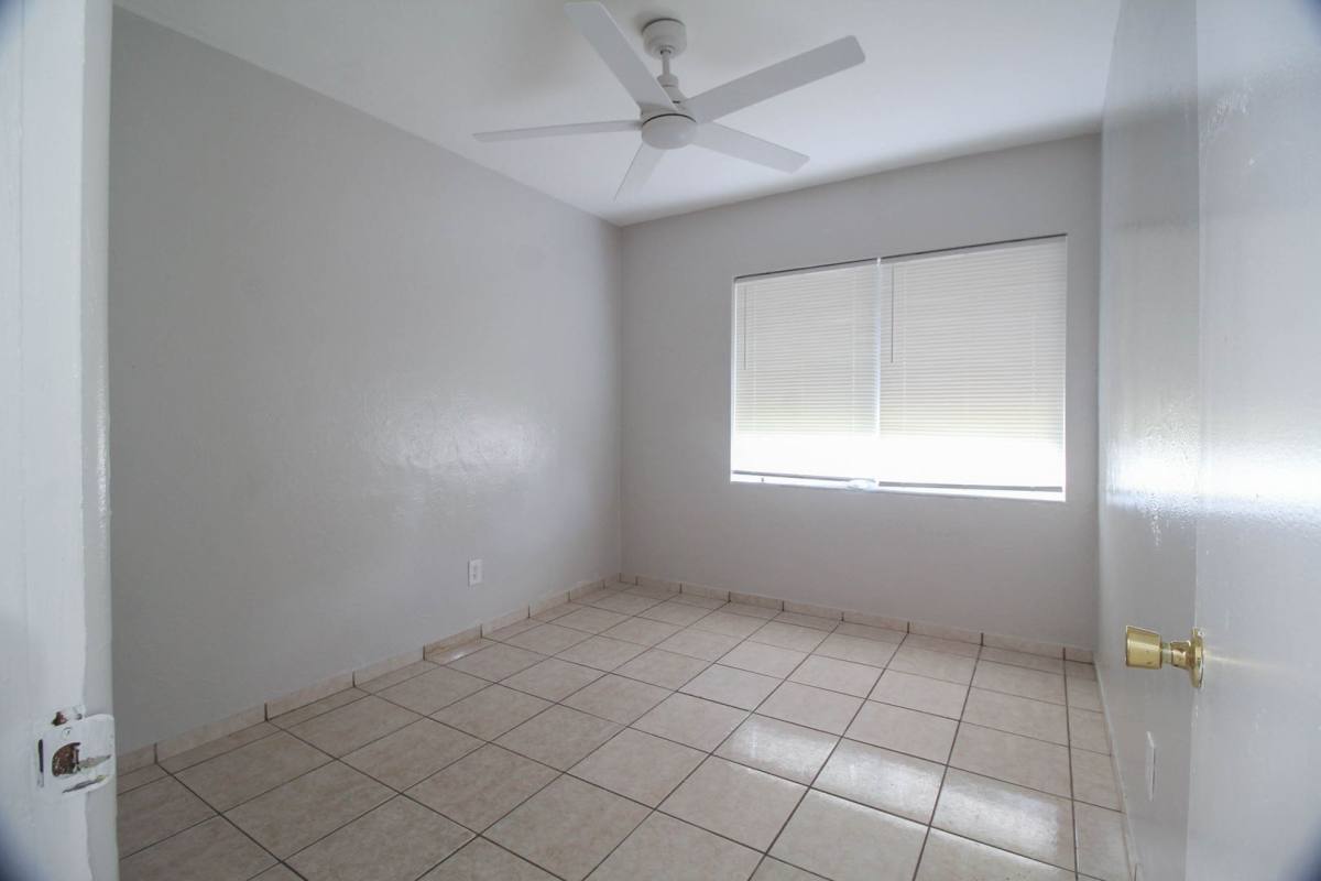 House for rent at 15 N Oxalis Dr, Orlando, FL 32807