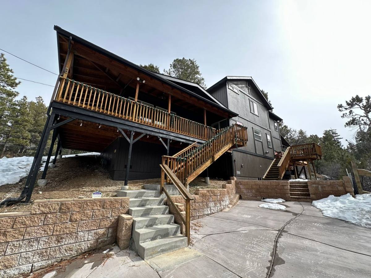 House for rent at 200 E Rainbow Blvd, Big Bear City, CA 92314
