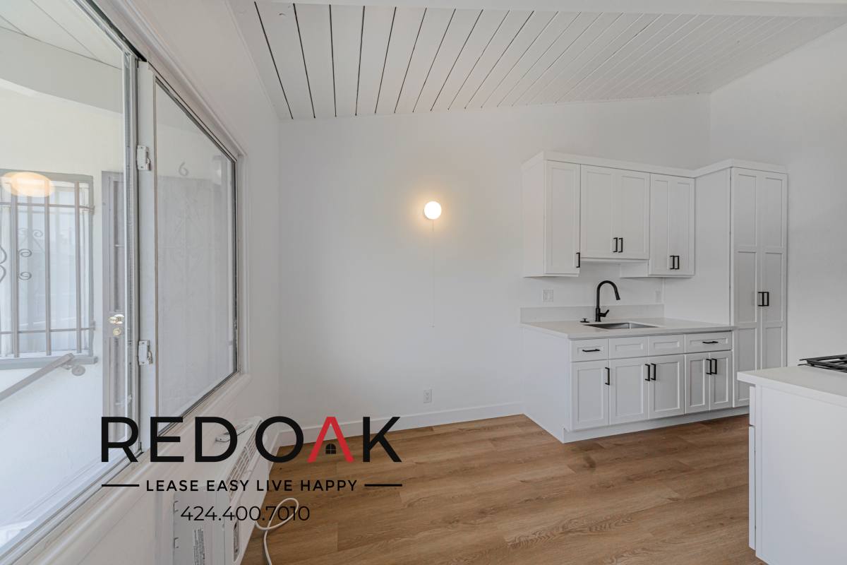 Condo for rent at 7525 Crenshaw Blvd #7, Los Angeles, CA 90043