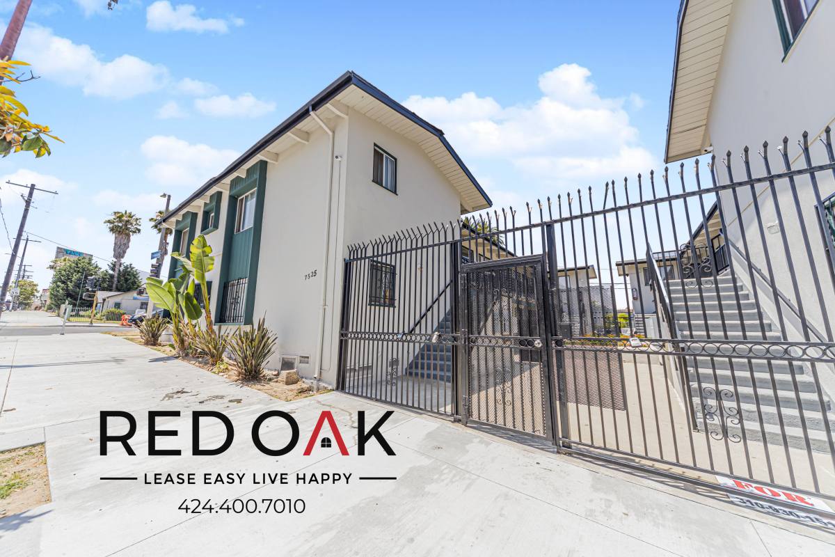 Condo for rent at 7525 Crenshaw Blvd #7, Los Angeles, CA 90043