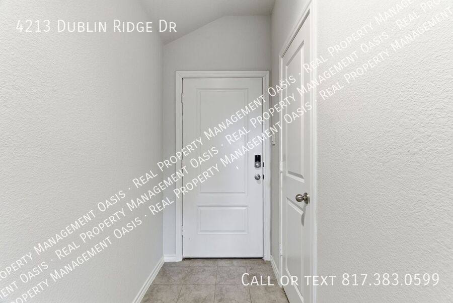 House for rent at 4213 Dublin Ridge Dr, Crowley, TX 76036