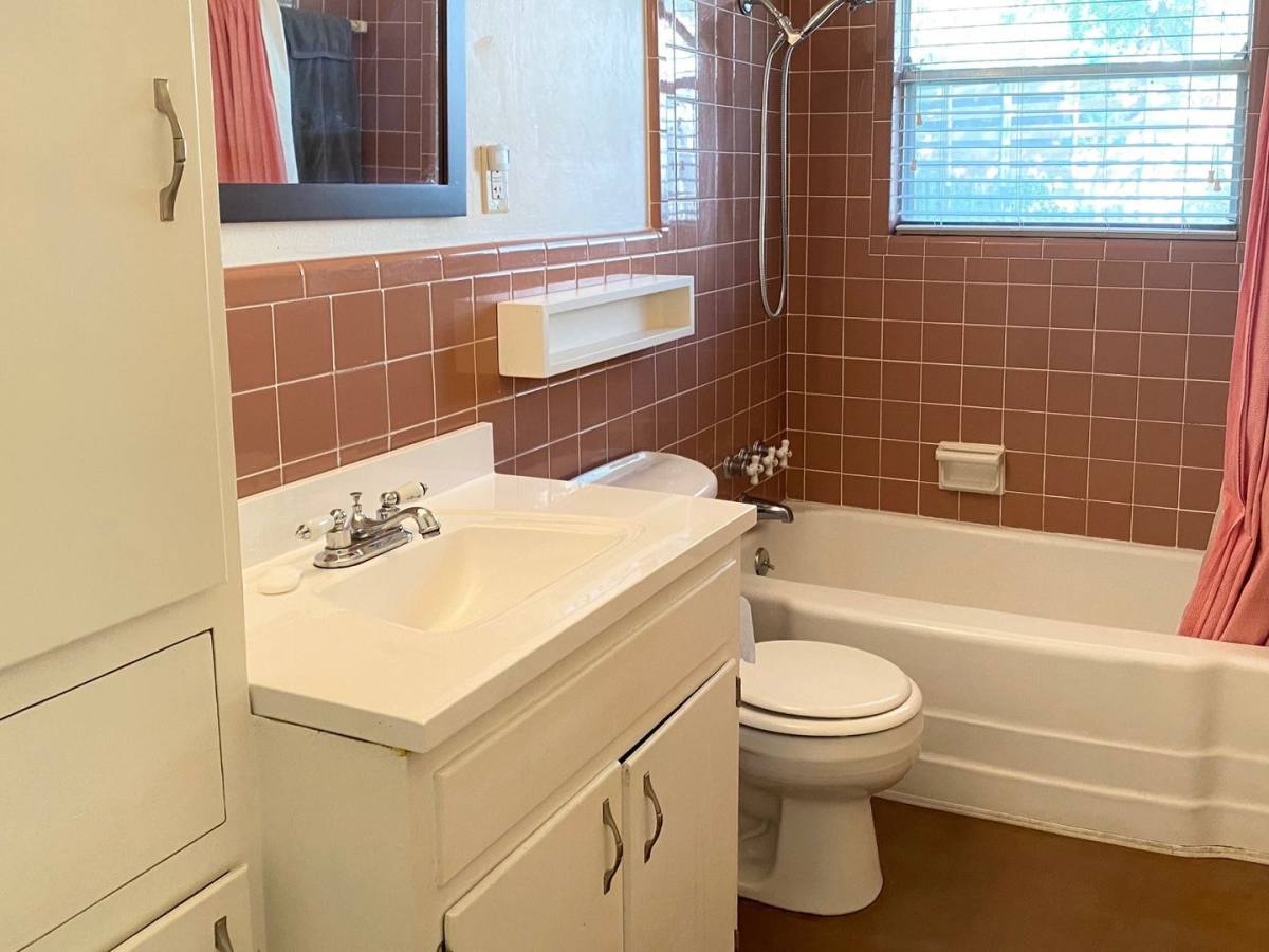 House for rent at 4700 Glenhaven Circle, Austin, TX 78745