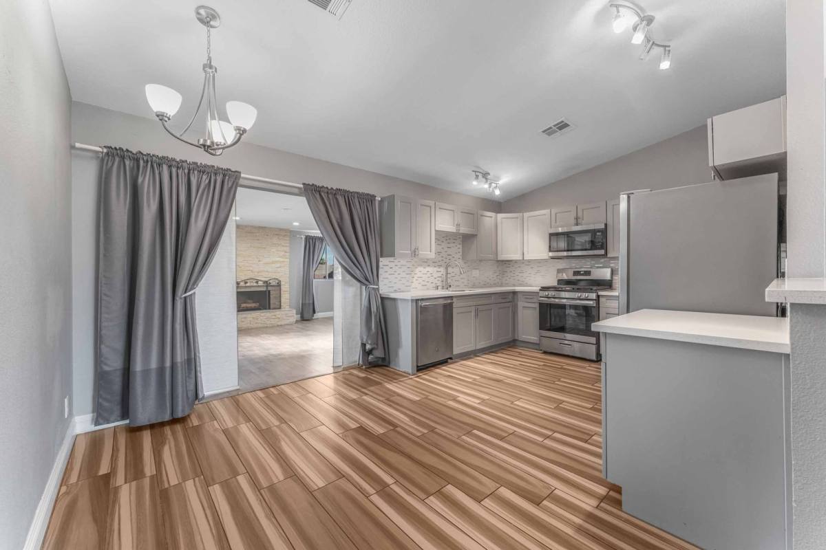House for rent at 3636 Tempe St, Las Vegas, NV 89103